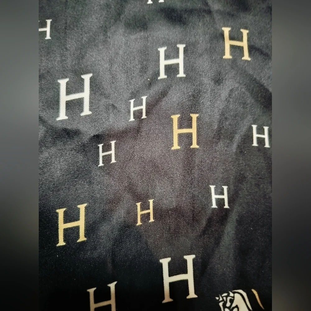 H-Print Monogram With Horse & Carriage Motif Scarf - Black, Cream & Gold 26x26